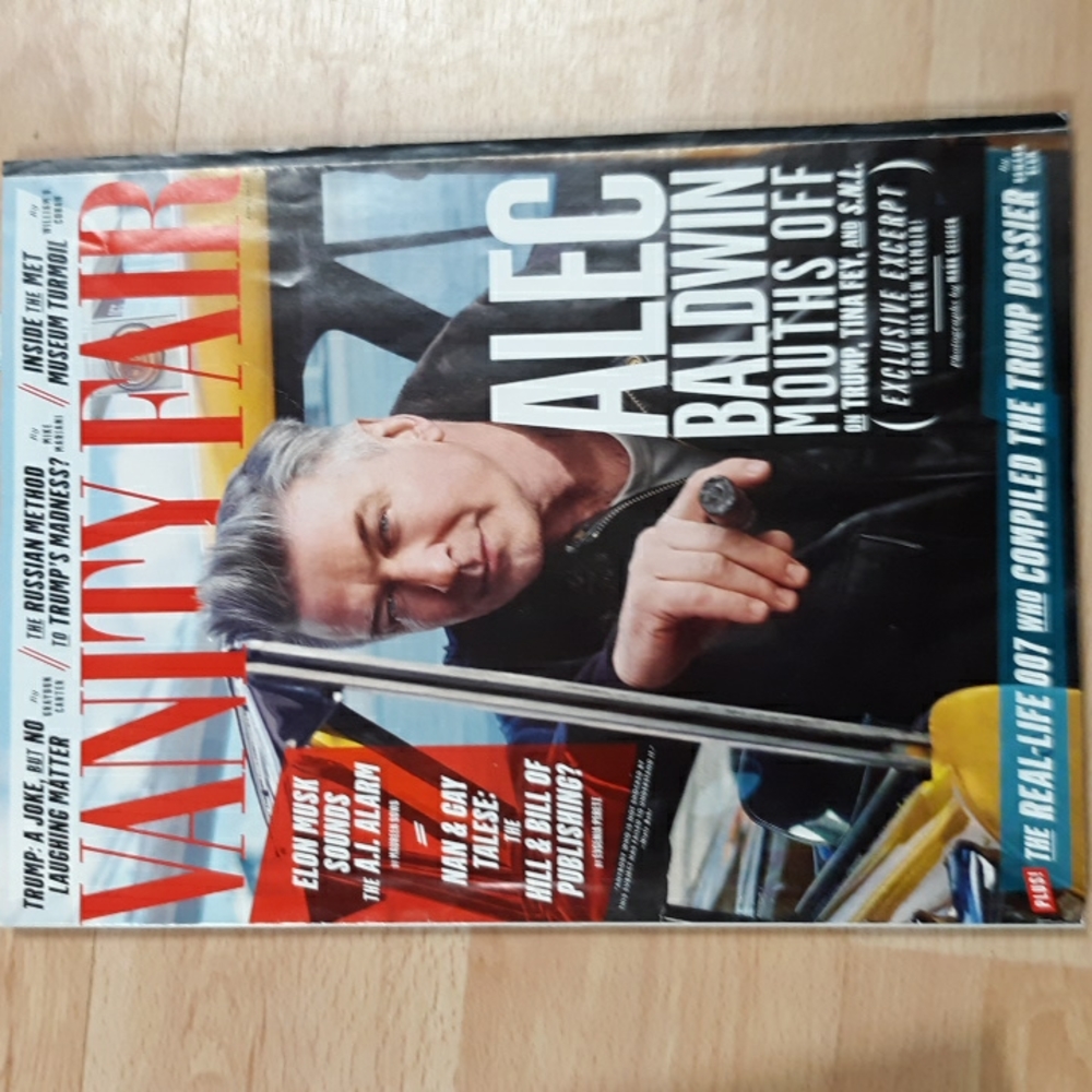 5 Vanity Fair magazines lot 3